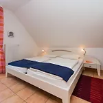 Ferienhaus Freesenbruch Doppelhaushälfte 9a - Leuchtturm *