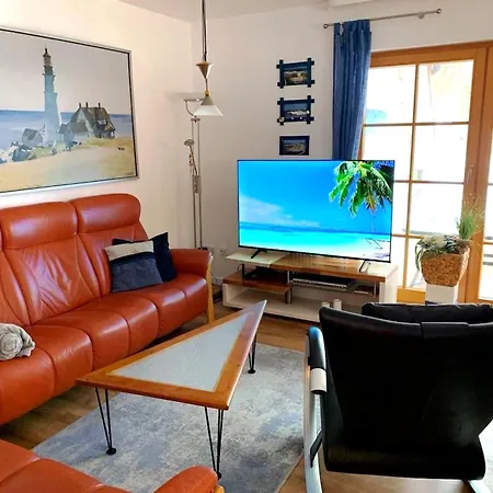 Freesenbruch Doppelhaushaelfte 9a - Leuchtturm Сasa de vacaciones Zingst