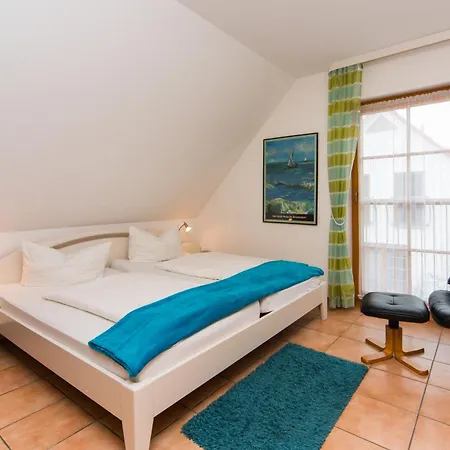 Ferienhaus Freesenbruch Doppelhaushälfte 9a - Leuchtturm