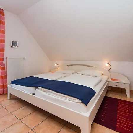 Сasa de vacaciones Freesenbruch Doppelhaushaelfte 9a - Leuchtturm *