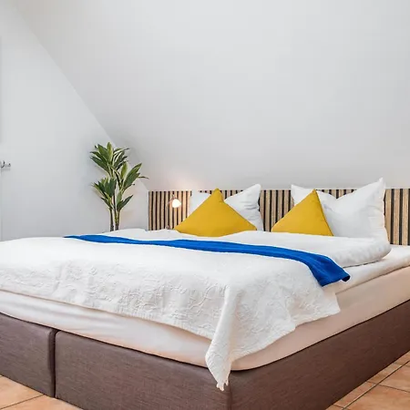 Freesenbruch Doppelhaushaelfte 9a - Leuchtturm