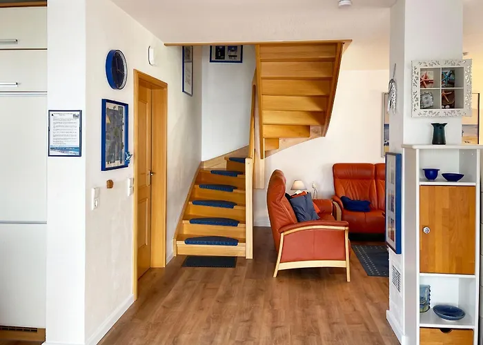 Vakantiehuis Freesenbruch Doppelhaushaelfte 9a - Leuchtturm