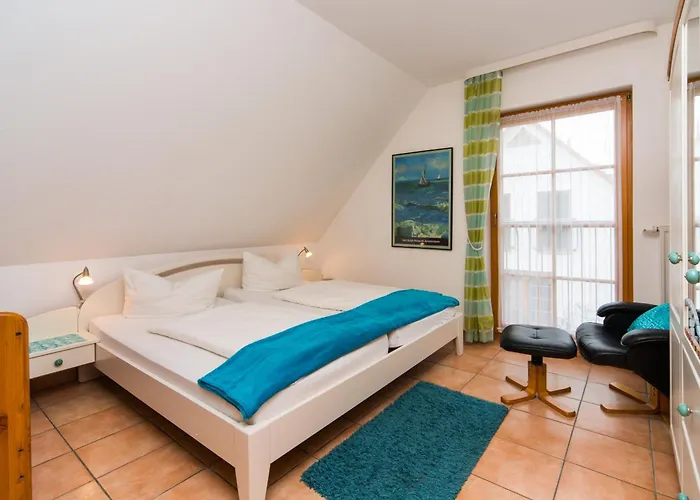 Vakantiehuis Freesenbruch Doppelhaushaelfte 9a - Leuchtturm